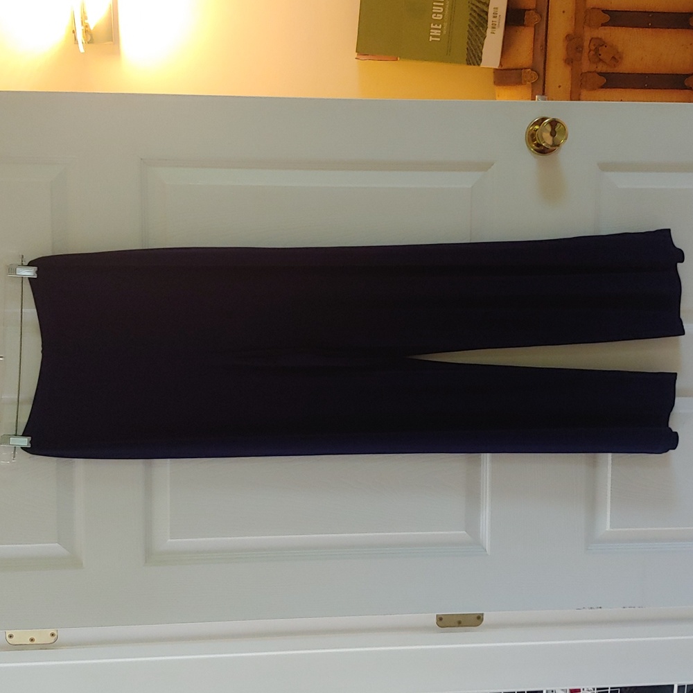 TravelSmith women's pantsuit. XL, navy.